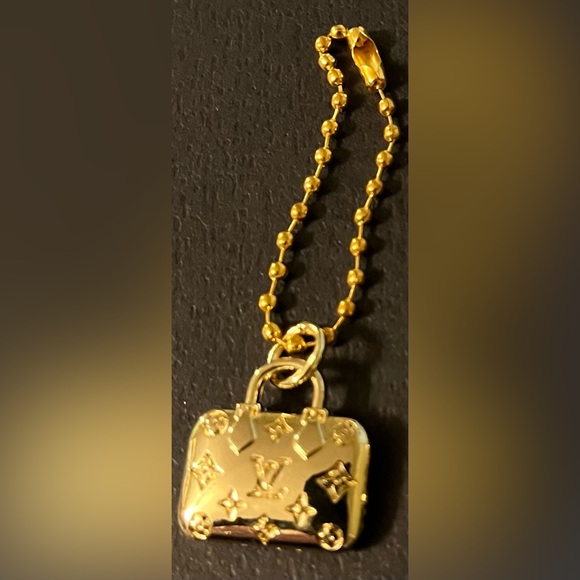 Louis Vuitton Gold Bag Charm - Picture 1 of 6